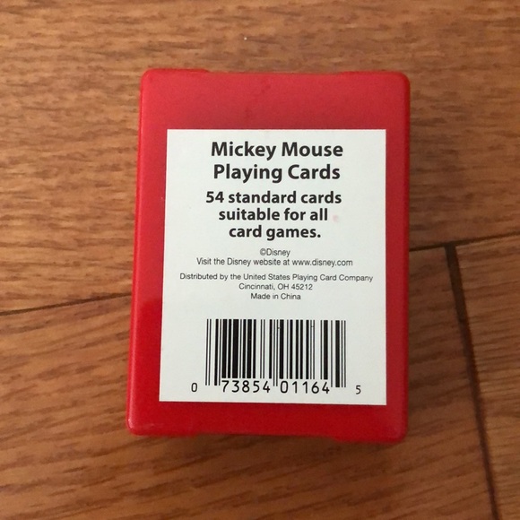 ❤️ 3/$20 ❤️ NWT Mickey Mouse (Mini) Playing Cards - Picture 2 of 3
